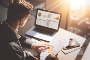 img professionnels financier interets